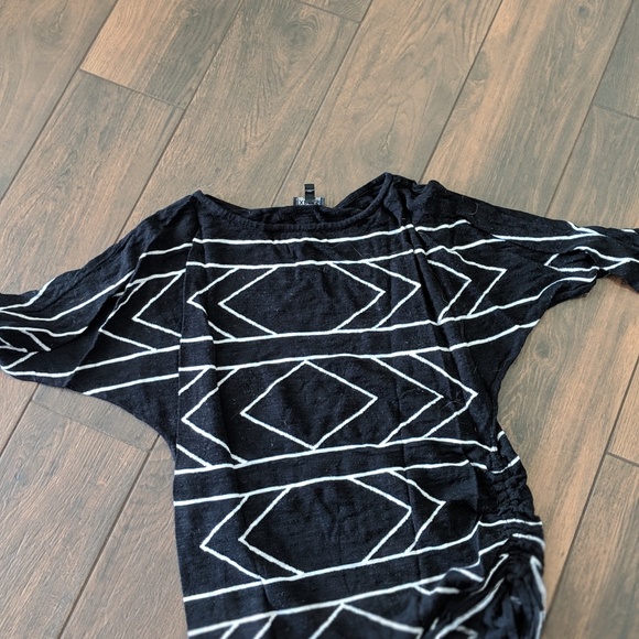 Express sweater - Picture 2 of 6